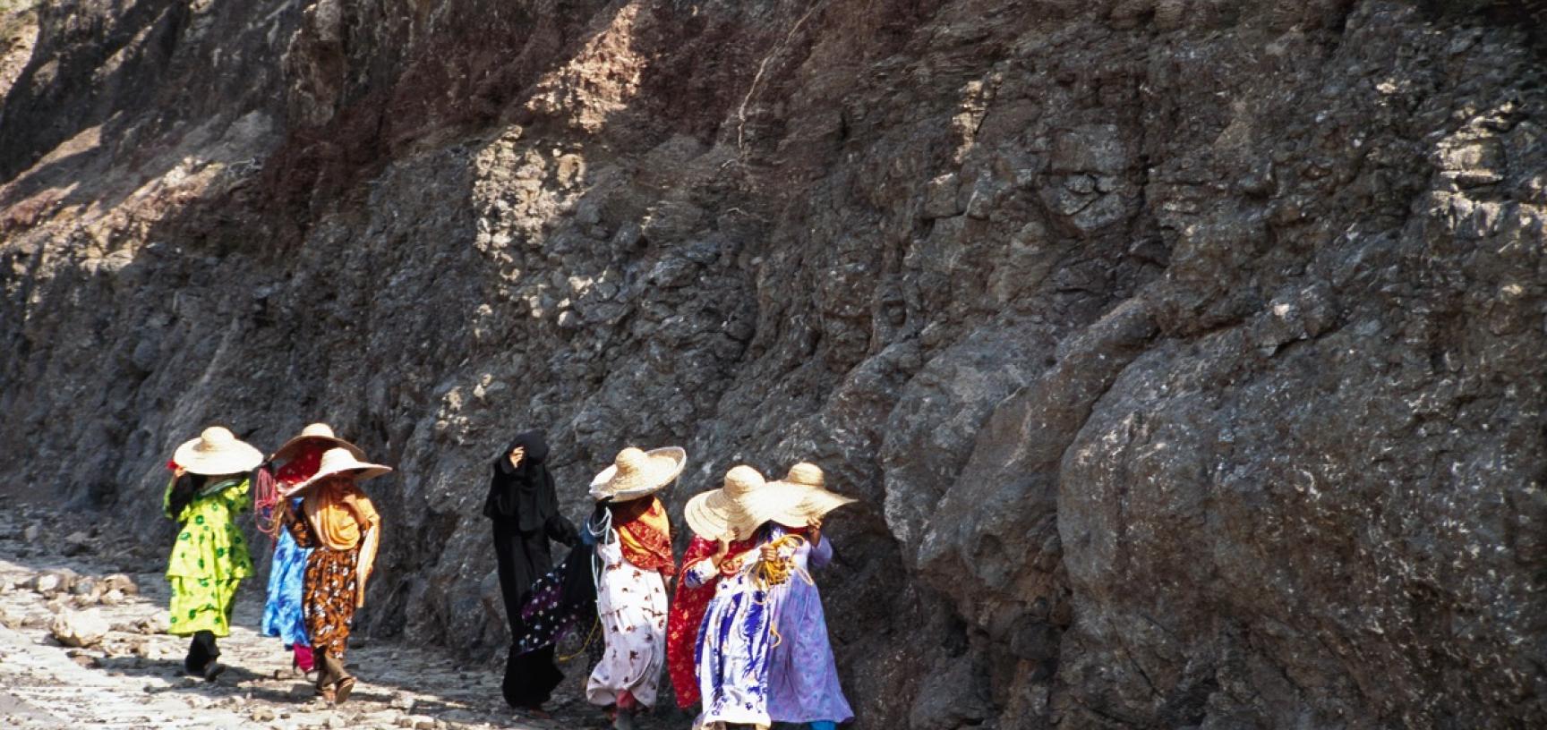 Women of the Jebel Sabir region of Yemen. 