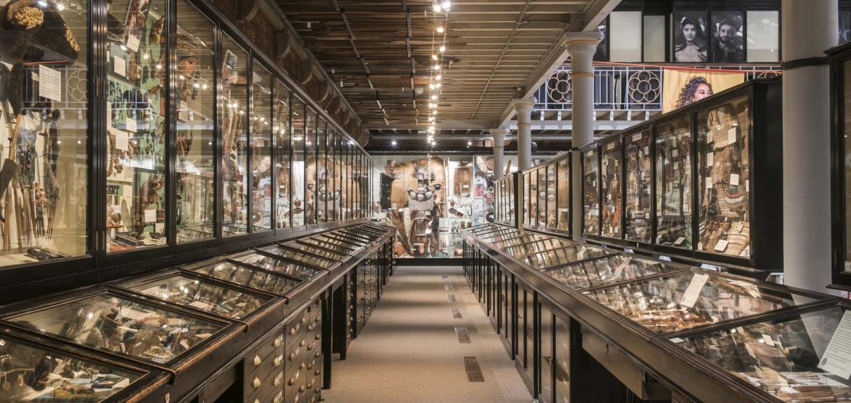 Collections | Pitt Rivers Museum