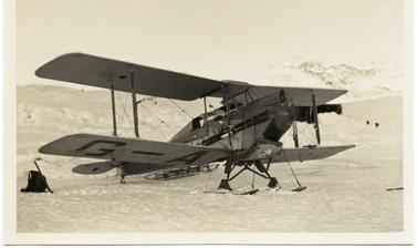 A small De Havilland Moth biplane, Greenland 1930–1931.
